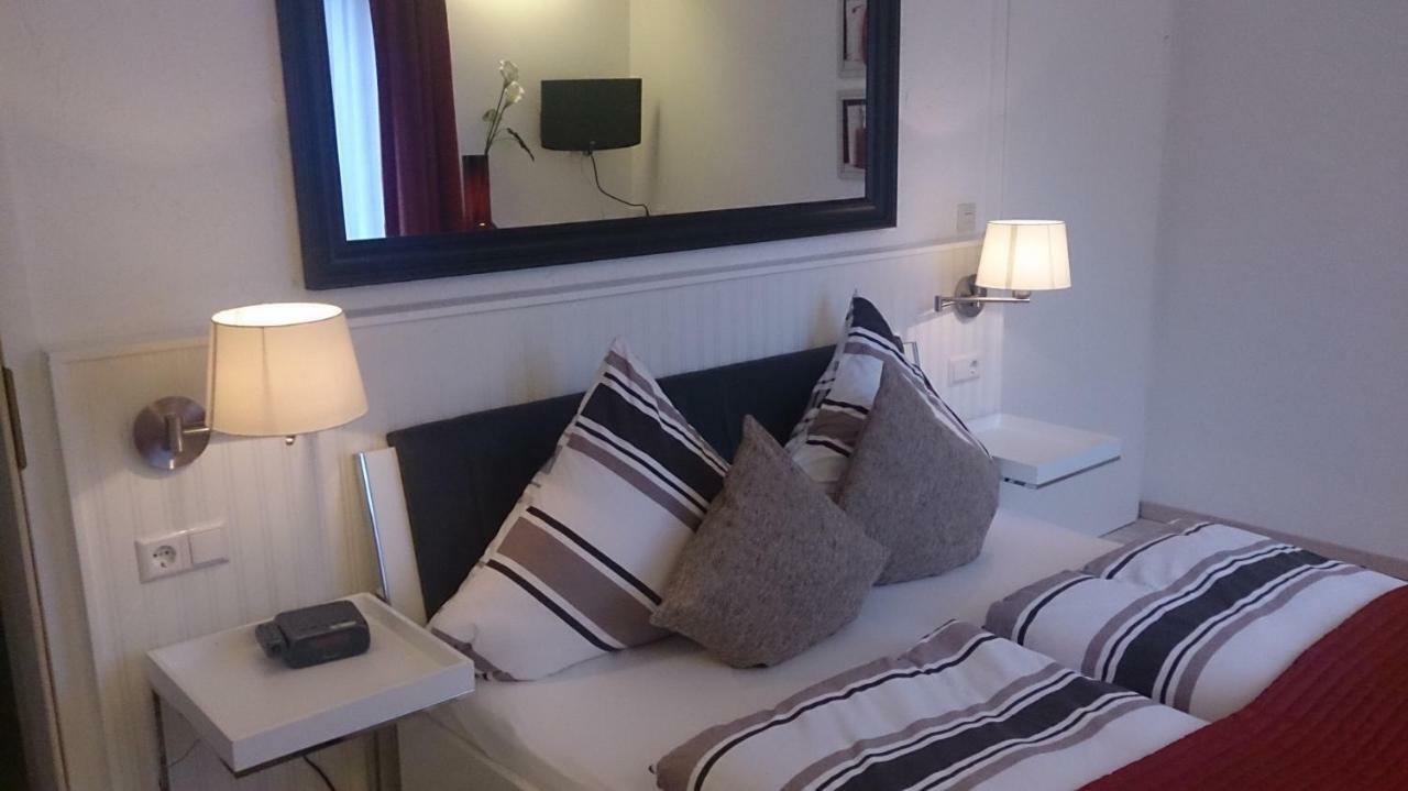 Hotel Restaurant Kniebishoehe Freudenstadt Eksteriør billede